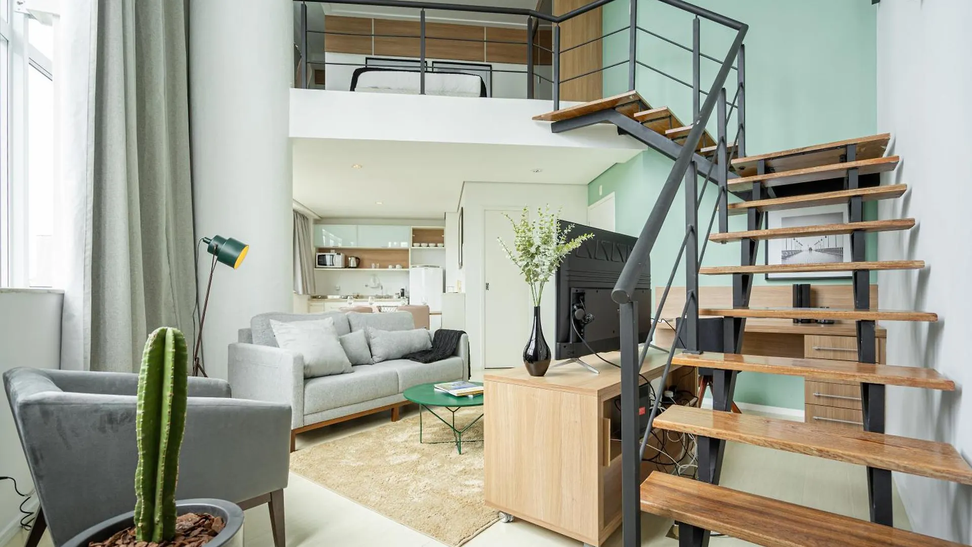 Duplex aconchegante com piscina e academia próx. à Berrini - Brooklin Apartamento São Paulo Brasil
